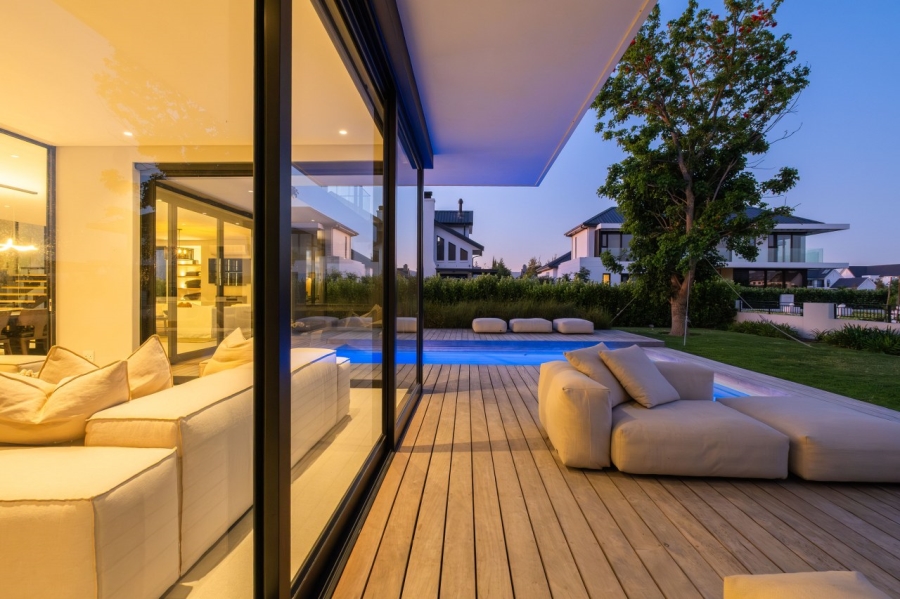 4 Bedroom Property for Sale in Val De Vie Estate Western Cape